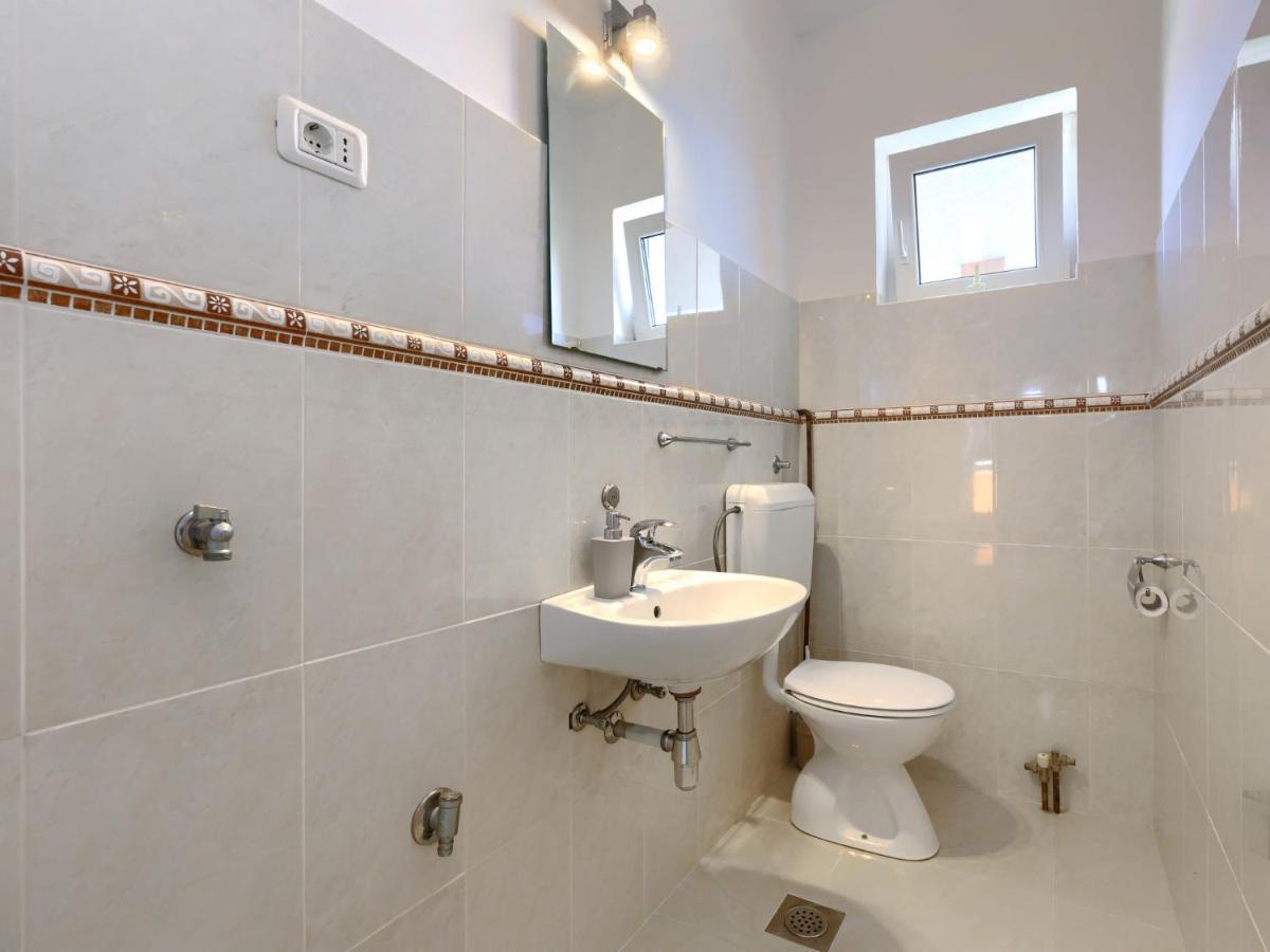 Apartment Villa Alba-2 By Interhome อูมัค ภายนอก รูปภาพ